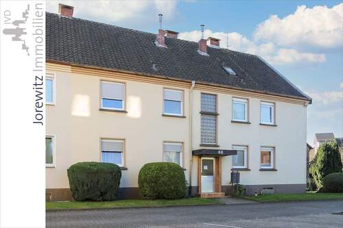 002 - Eingangsansicht - 2 Zimmer Etagenwohnung zum Kaufen in Bielefeld