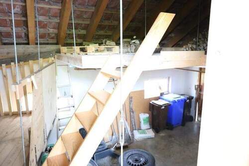 Garage/Holzlager - 