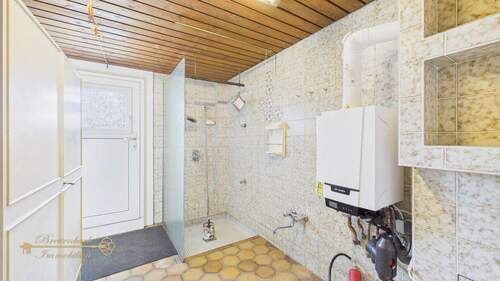 Dusche im Untergeschoss - 