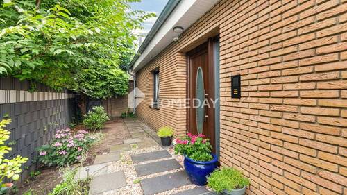 Außenansicht 4 - 6 Zimmer Einfamilienhaus zum Kaufen in Delmenhorst