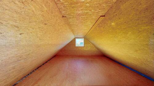 Staufläche über der Garage - 