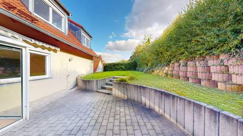 Terrasse mit tollem Garten - 