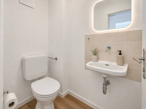 Separates Gäste WC - 