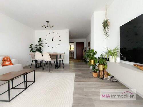 Bild 1 - EINE WOHNUNG ZUM VERLIEBEN: Sehr gepflegte 4-Zimmer-Wohnung in Künzelsau