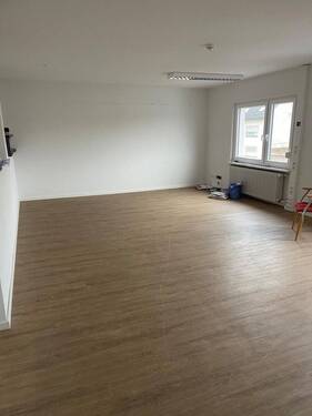 b419e561-7116-4e2a-8ae9-b36dab73cc86 - 