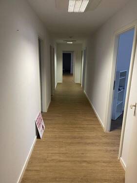 f9c4e0b9-8495-4125-93f7-a390eaa720c4 - 