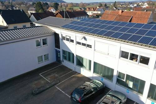 Außenansicht - Mehrfamilienhaus, Wohnhaus in Losheim am See