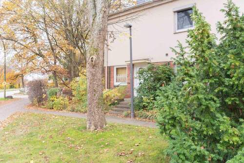 Hauseingang Front - Reihenendhaus mit 65,00 m&sup2; in Hamburg zum Kaufen