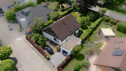Ansicht - 6 Zimmer Einfamilienhaus in Gäufelden