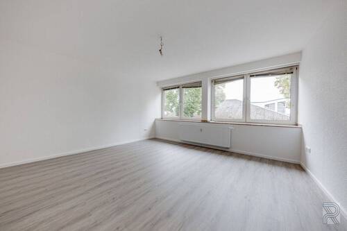 1. OG Wohnung rechts - Wohnzimmer - 
