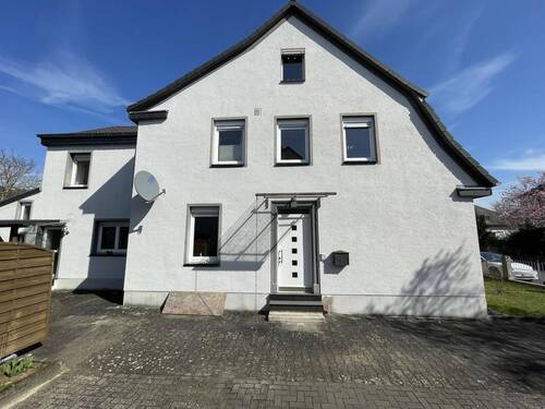 Außenansicht - 6 Zimmer Doppelhaushälfte zum Kaufen in Wittlich