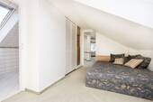 Dachgeschoss Gästezimmer und Bad - 