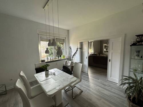  Essen und Wohnen EG - 1 Zimmer Mehrfamilienhaus, Wohnhaus in Bröckel