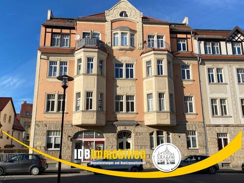 Wohn- und Geschäftshaus - 