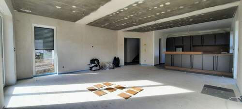 Wohn- Essbereich mit offener Küche 2 - 