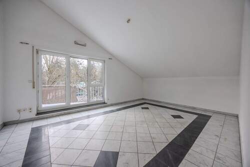 Wohnzimmer - 3 Zimmer Etagenwohnung in Frankfurt am Main