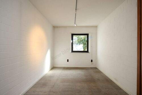 ESSZIMMER EG - 7 Zimmer Mehrfamilienhaus, Wohnhaus in Darmstadt