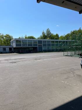Ansicht - Halle zum Kaufen in Sulzbach/Saar
