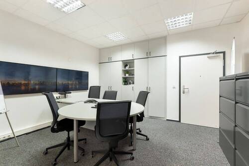 Besprechungsraum - 2 Zimmer Etagenwohnung zum Kaufen in Bergisch Gladbach