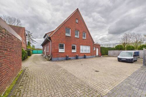 Außenansicht - Familientraum in Stadtlohn: Großzügiges Einfamilienhaus mit Garten