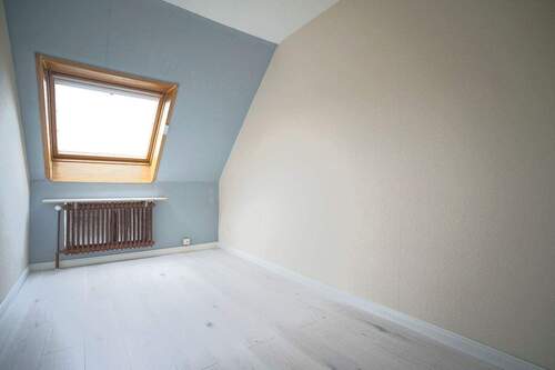 Erstes Kinderzimmer DG - 