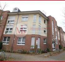 Dachgeschoss 2 Zimmer-Wohnung mit Balkon und TG Stellplatz in Neuss