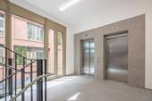 Treppenhaus Q8.1 + Q8.2.jpg - 