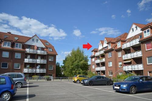 Parkplatz - 4 Zimmer Etagenwohnung in Tostedt
