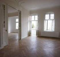 Sanierte Altbauperle mit ca. 180 qm Wfl. verteilt auf 5 Zi. am Tiergarten fußläufig zur Spree! - Berlin Moabit