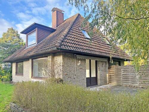 Außenansicht - 6 Zimmer Einfamilienhaus zum Kaufen in Hamburg