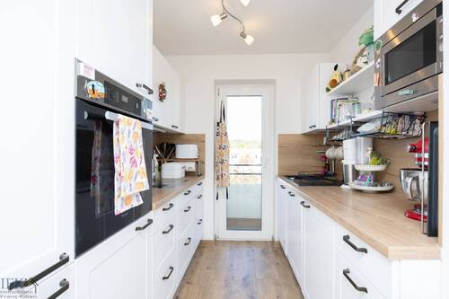 Küche - 3 Zimmer Etagenwohnung zum Kaufen in Weilheim