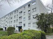 Gebäude Ansicht Eingang - 4 Zimmer Etagenwohnung in Mainz