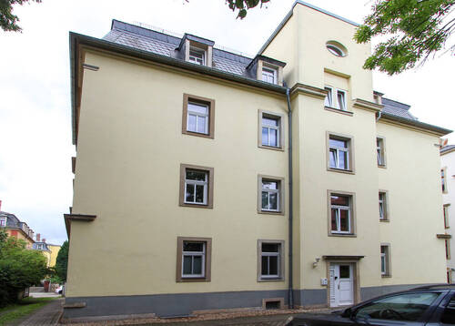 Hofansicht - 2 Zimmer Etagenwohnung zum Kaufen in Dresden
