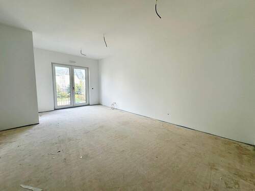 Wohnzimmer - 3 Zimmer Etagenwohnung zur Miete in Dresden