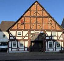 Lauenförde - Zweifamilienhaus mit Garage und Garten
