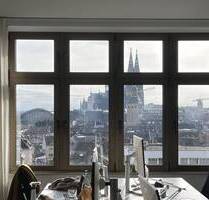 Studio im Saturn-Gebäude Köln - 6 Arbeitsplätze, Domblick