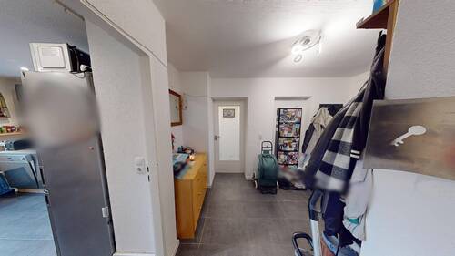 Flur - 4 Zimmer Etagenwohnung in Kassel