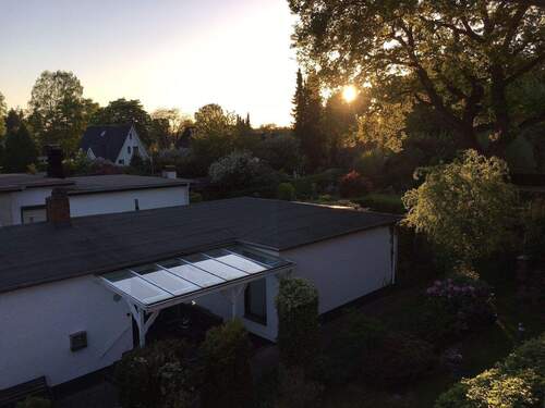 12.) Blick aus dem Bad und der Küche - 