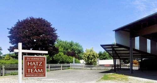 Hatz & Team Immobilien GmbH - Ab sofort verfügbar - Offene und überdachte Lagerfläche in Ortenburg mit insgesamt 230 m² !