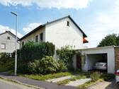 Garage und Zugang zur Terrasse - 5 Zimmer Einfamilienhaus zum Kaufen in Wächtersbach