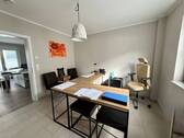 Schlafzimmer oder Küche z.Zt. Büro - 