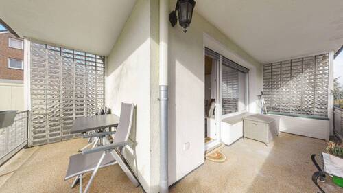 Balkon über Eck - 