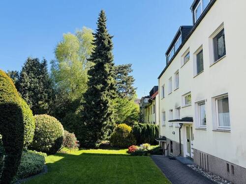 Hausansicht Rückseite - Solides Investment in HaarzopfFulerum