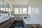 Badezimmer 2. Etage - 