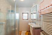 Badezimmer EG vorderer Teil - 