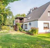 Großzügiges Einfamilienhaus im Grünen - ideal für Familie, Tiere & Hobbys - Ebersdorf Neu-Ebersdorf