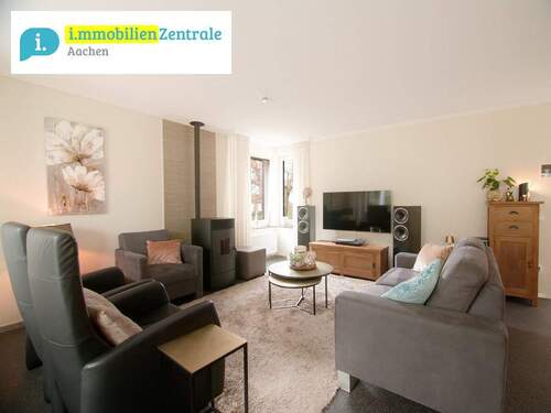 Wohnzimmer - Einfamilienhaus mit 136,00 m² in Aachen / Vaalserquartier zum Kaufen