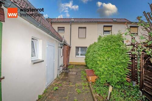 Weg vom Garten - Reihenmittelhaus mit 80,10 m&sup2; in Meuselwitz zum Kaufen