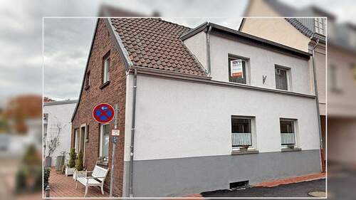 Seitenansicht - 5 Zimmer Einfamilienhaus zum Kaufen in Moers