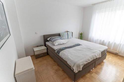 2. Schlafzimmer (Foto I) - 